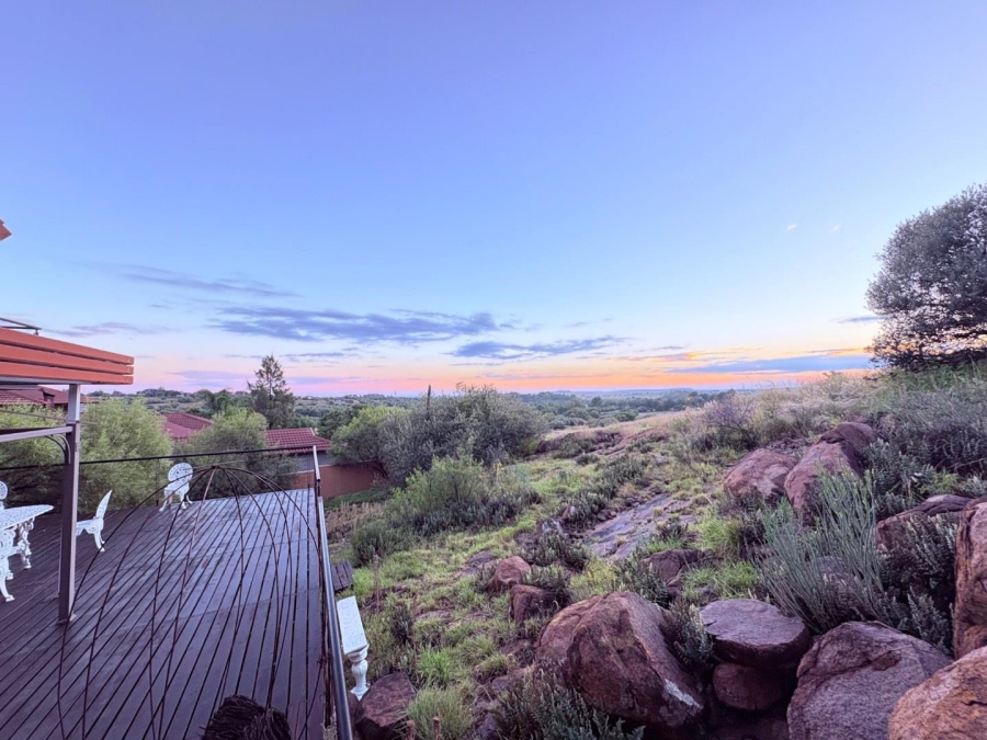 4 Bedroom Property for Sale in Woodland Hills Free State